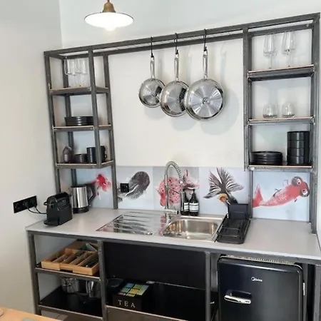Studio Apartment Fuer 1-4 Gaeste Naehe Datev Und U-Bahn Direkt Zur Messe Nuremberg Exterior photo